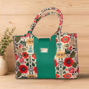 Bolso de mano artesanal con estampado floral
